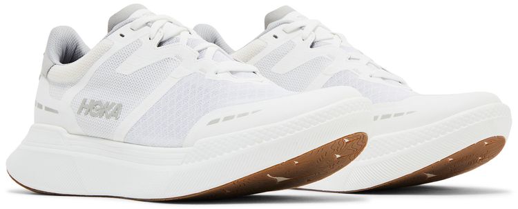 Transport X Triple White