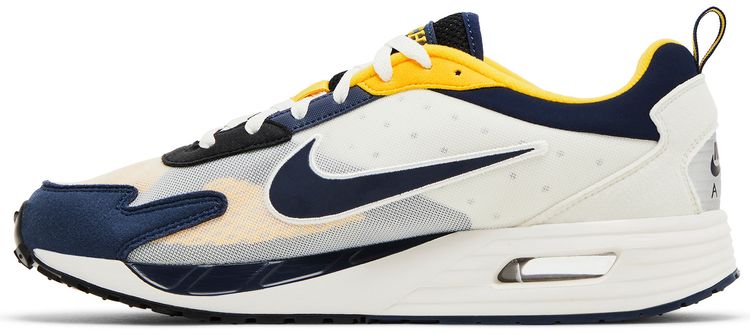 Air Max Solo NCAA Pack   Michigan