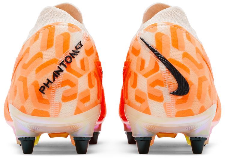 Nike Phantom GX Elite SG Pro United Pack