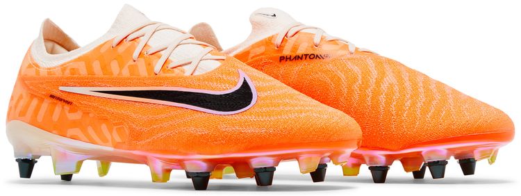 Nike Phantom GX Elite SG Pro United Pack