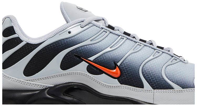 Nike Air Max Plus Wolf Grey Picante Red