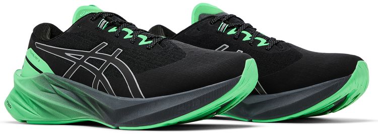 Asics Novablast 3 Lite Show Black New Leaf