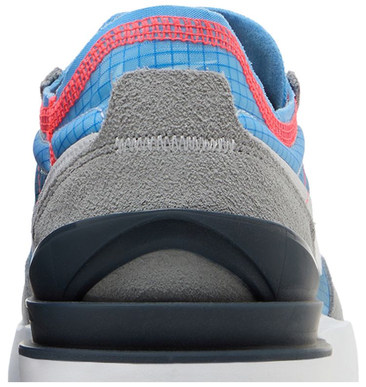 Nike Waffle One SE Camo Soles   Particle Grey