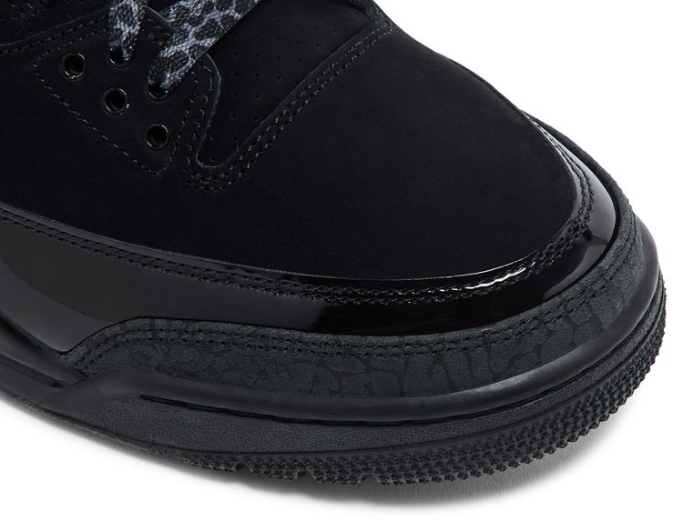 Air Jordan 3 Retro Black Cat 2025