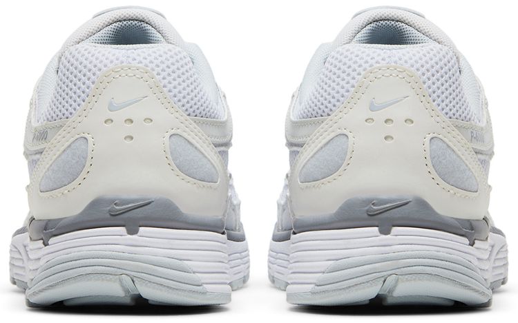 Wmns P 6000 Metallic Summit White