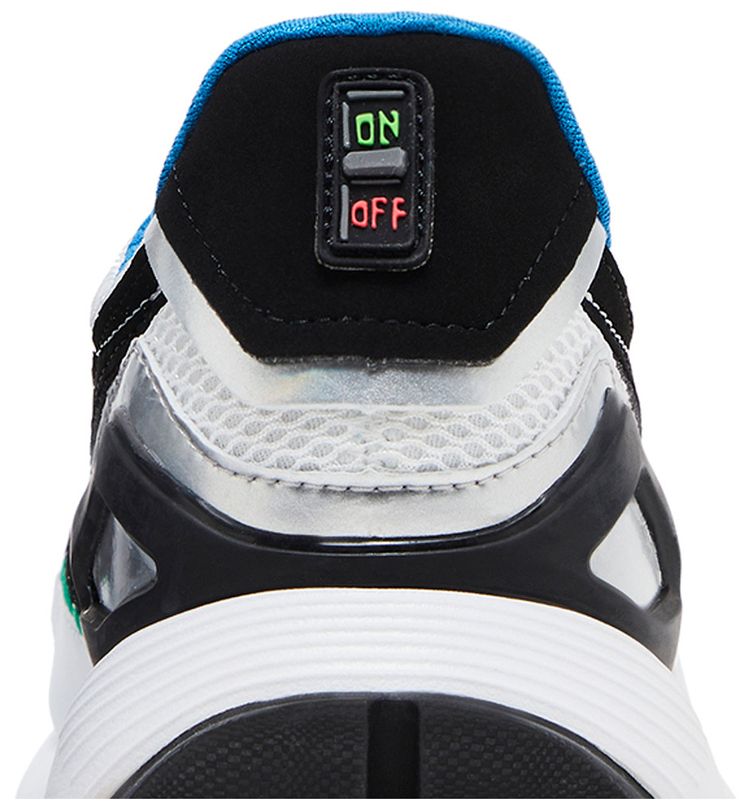 Flintstones Meet Jetsons x Reebok Classic Legacy AZ George Jetson