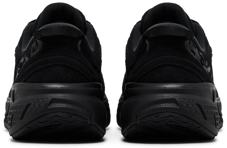 Clifton L Suede Triple Black