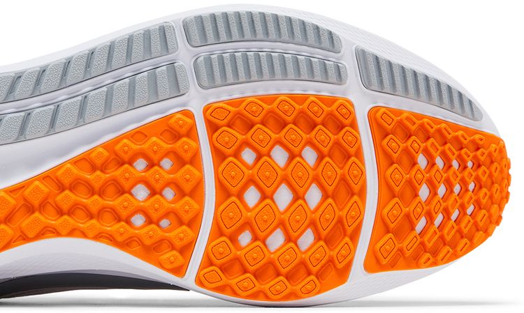 Nike Air Zoom Pegasus 40 Tennessee