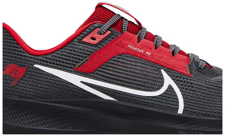 NFL x Nike Air Zoom Pegasus 40 Tampa Bay Buccaneers
