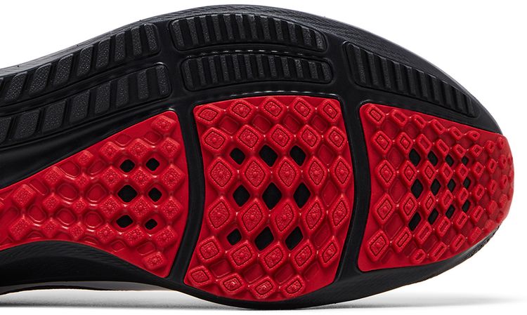 NFL x Nike Air Zoom Pegasus 40 Tampa Bay Buccaneers