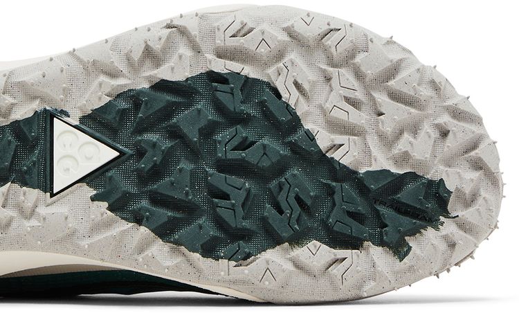 ACG Mountain Fly Low 2 Bicoastal
