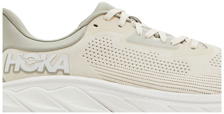 HOKA Arahi 7 2E Wide Oat Milk Barley