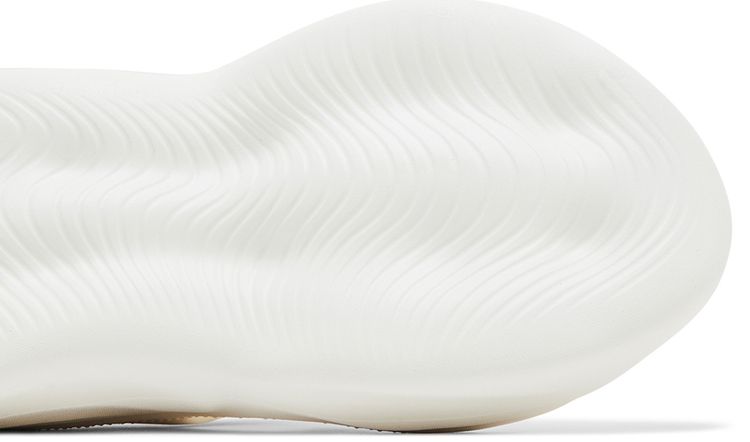 Dingyun Zhang x Diffuser White
