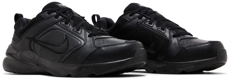 Defy All Day Extra Wide Triple Black