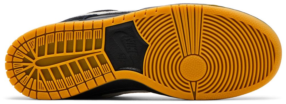 Nike Dunk Low Pro SB 'black White Gum'