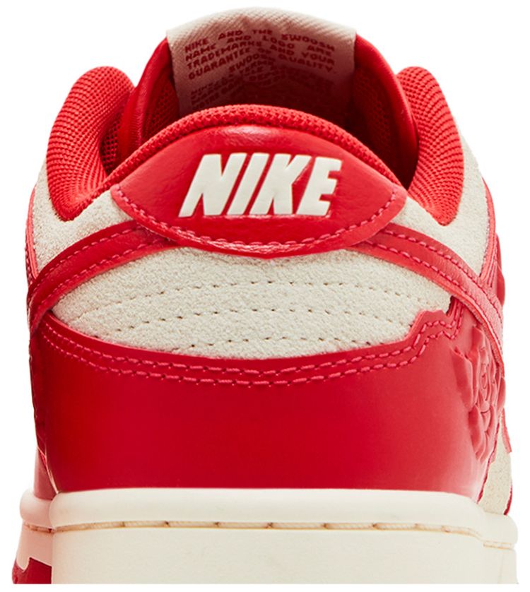 Nike Wmns Dunk Low Roses