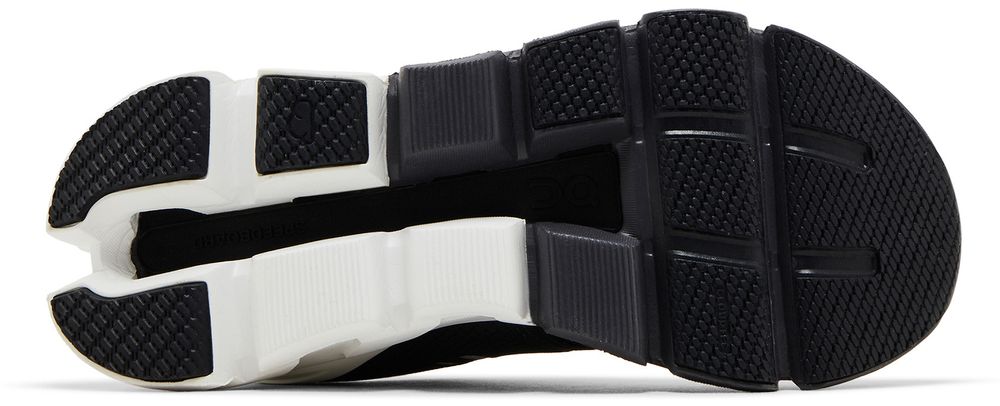 ON Wmns Cloudflyer 4 'Black White'