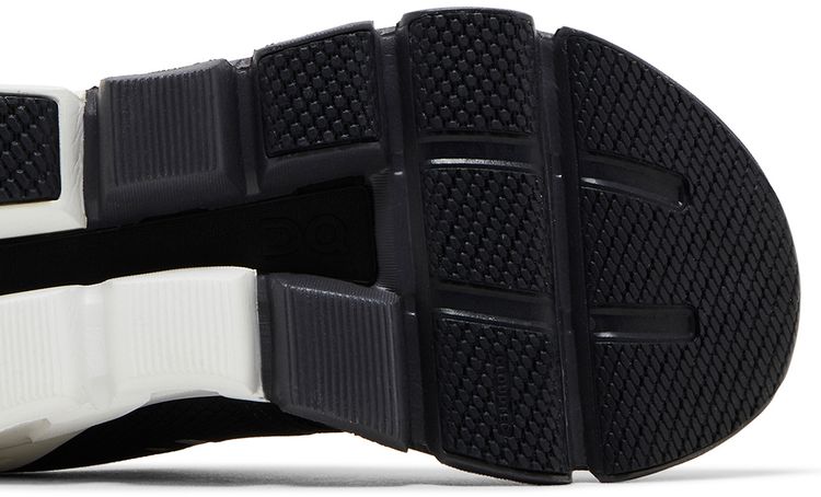 Wmns Cloudflyer 4 Black White