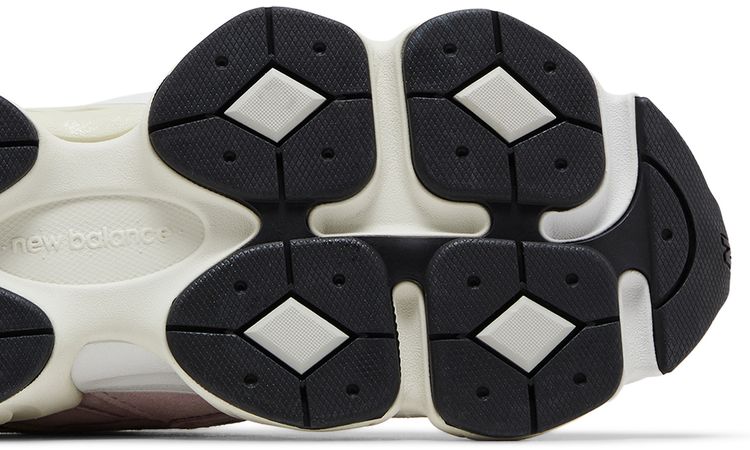 New Balance 9060 Rose Sugar Ice Wine