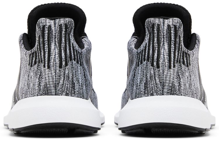 Adidas Swift Run 10 Big Kid Black White