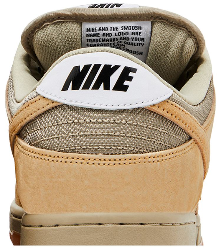 Dunk Low SB Pro B Parachute Beige