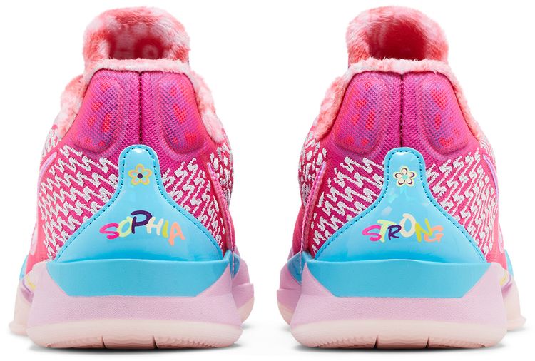 Wmns Sabrina 2 Doernbecher 2025