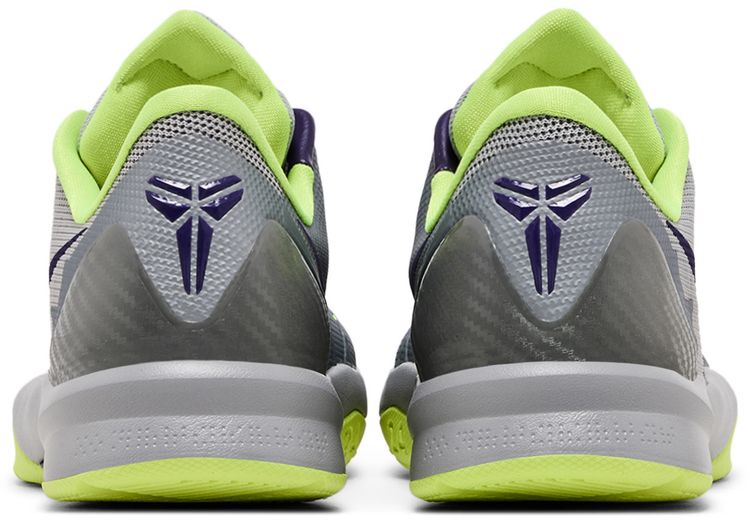 Nike Zoom Kobe Venomenom 4