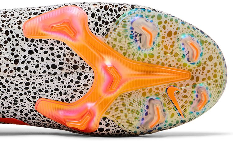 CR7 x Mercurial Vapor 13 Elite FG Safari