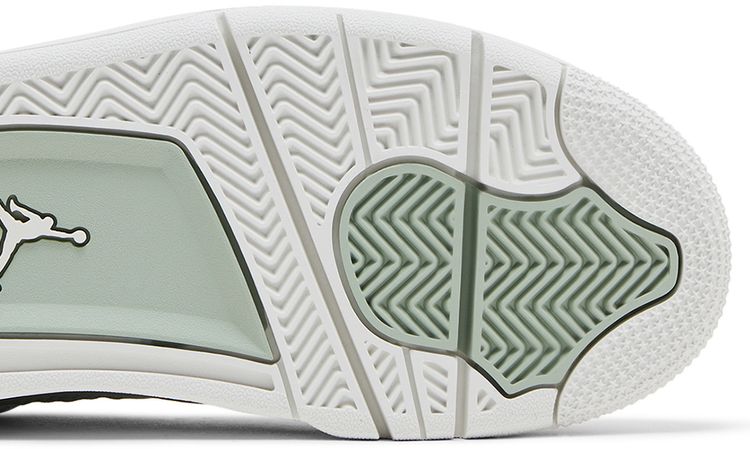 Wmns Air Jordan 4 Retro Abundance  Seafoam
