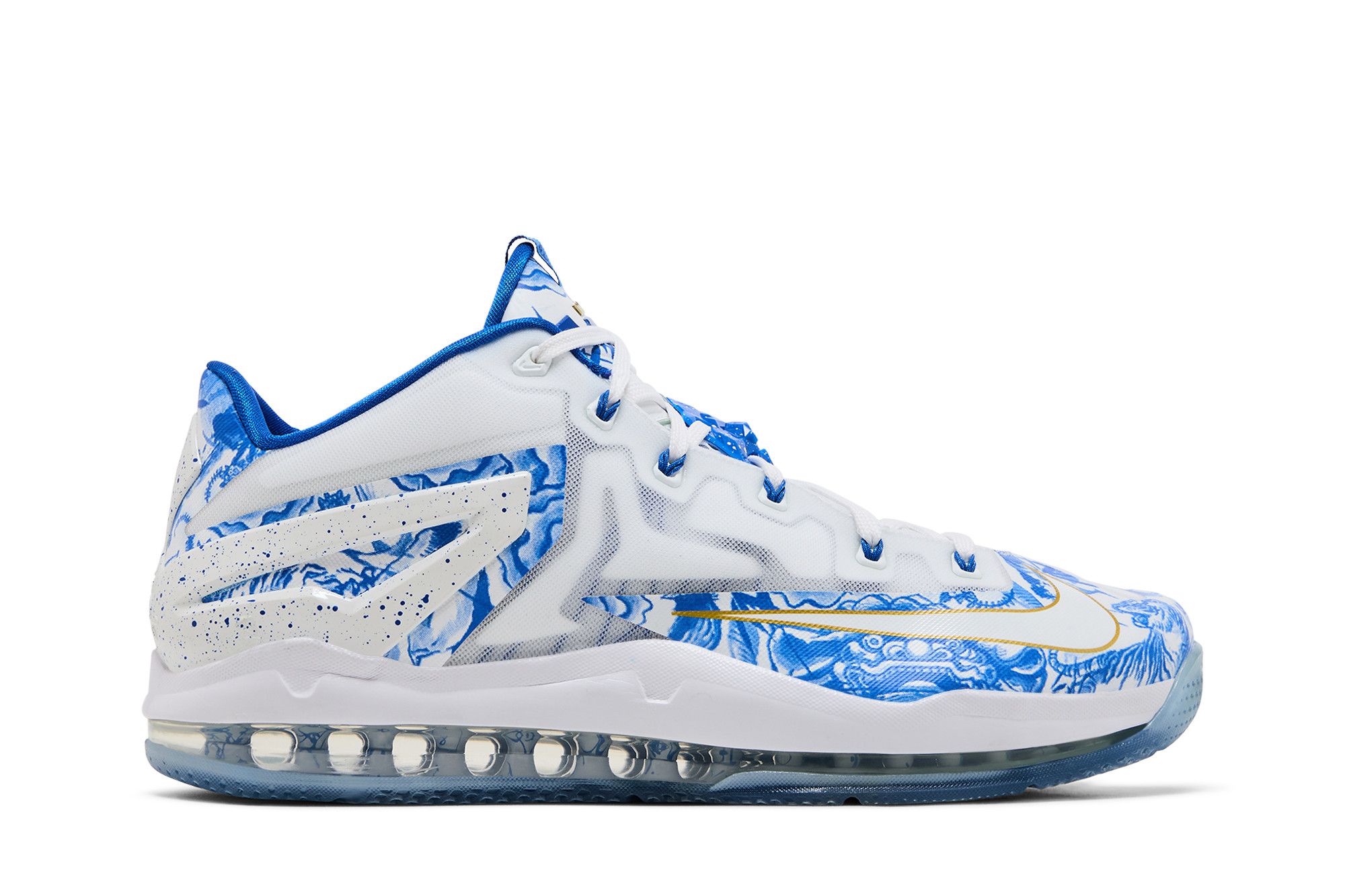 Buy Max LeBron 11 Low Ch Pack 'China' - 683253 144 | GOAT