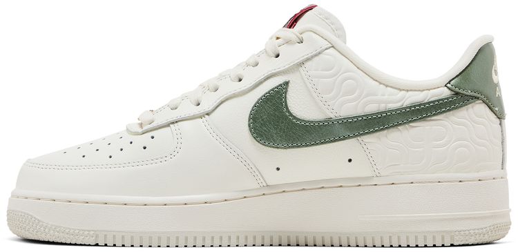 Nike Air Force 1 07 LE Year of the Snake