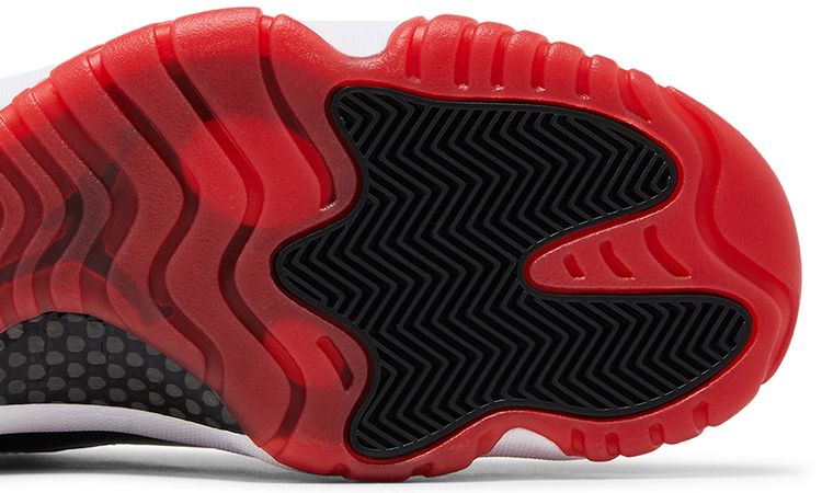 Air Jordan 11 Retro Low Bred 2025