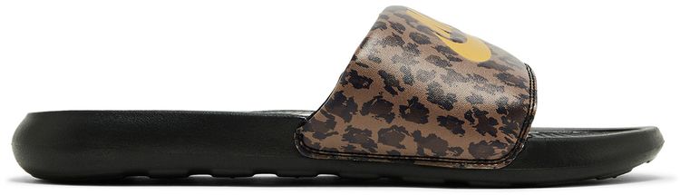 Nike Wmns Victori One Printed Slide Leopard   Archaeo Brown