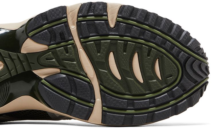 Asics Gel 1090 V2 Forest Simply Taupe