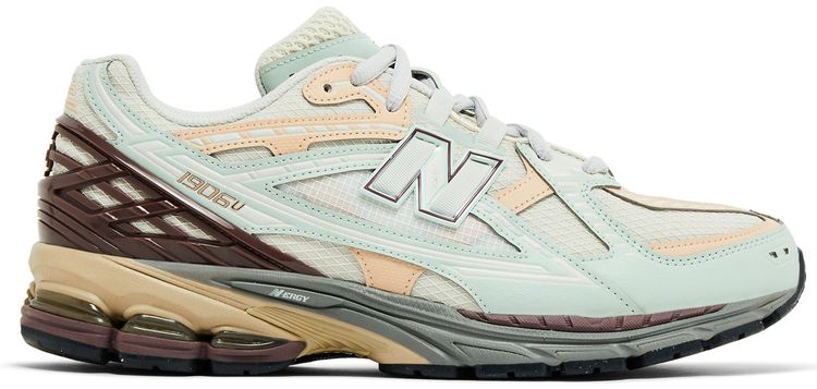 New Balance 1906U Clay Ash