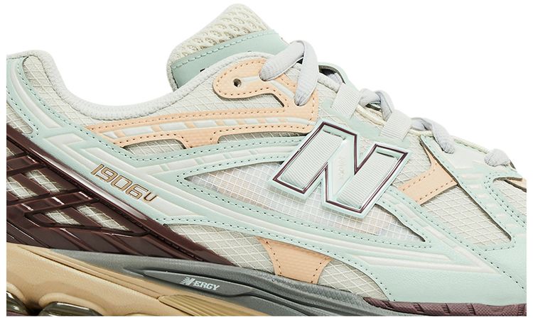 New Balance 1906U Clay Ash