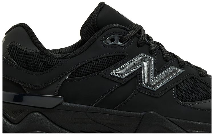 9060 Big Kid Black Cat