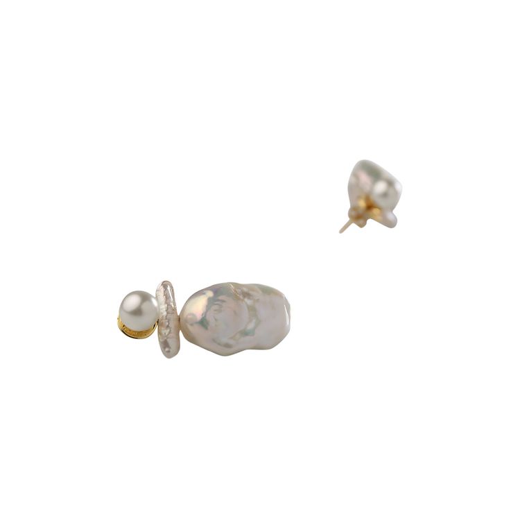 Simone Rocha Stacked Baroque Pearl Stud Earrings White