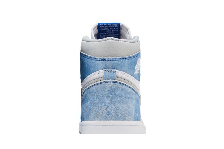 Air Jordan 1 Retro High OG Hyper Royal