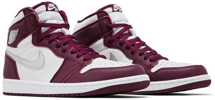 Air Jordan 1 Retro High OG Bordeaux