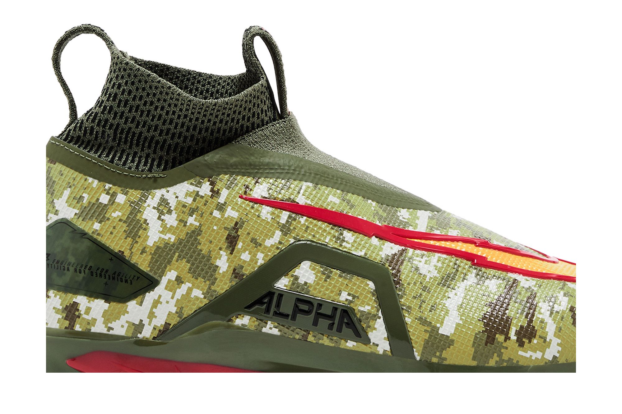Buy Travis Kelce x Alpha Menace Elite 3 'Digital Camo