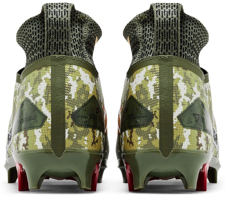 Nike Travis Kelce x Alpha Menace Elite 3 Digital Camo
