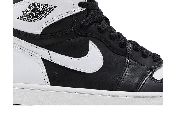 Buy Air Jordan Retro High OG 'Black White DZ5485 010