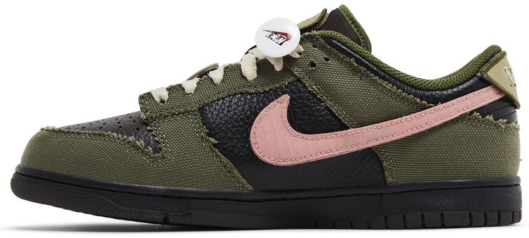 Nike Dunk Low Dunks Not Dead