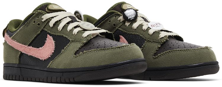 Nike Dunk Low Dunks Not Dead