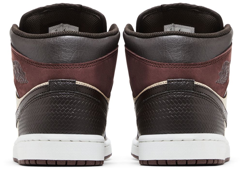 Air Jordan 1 Mid SE 'paris Ymca'