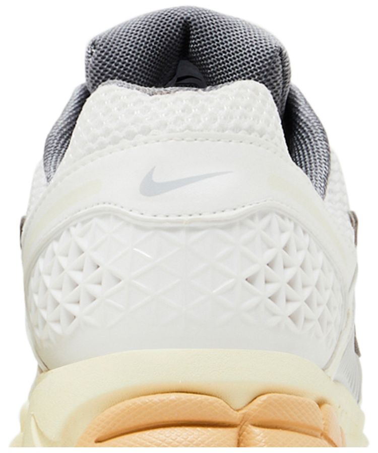 Nike Wmns Air Zoom Vomero 5 Summit White Pure Platinum