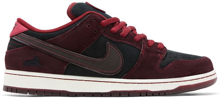 RIOT Skateshop x Dunk Low SB Mahogany Dark Beetroot