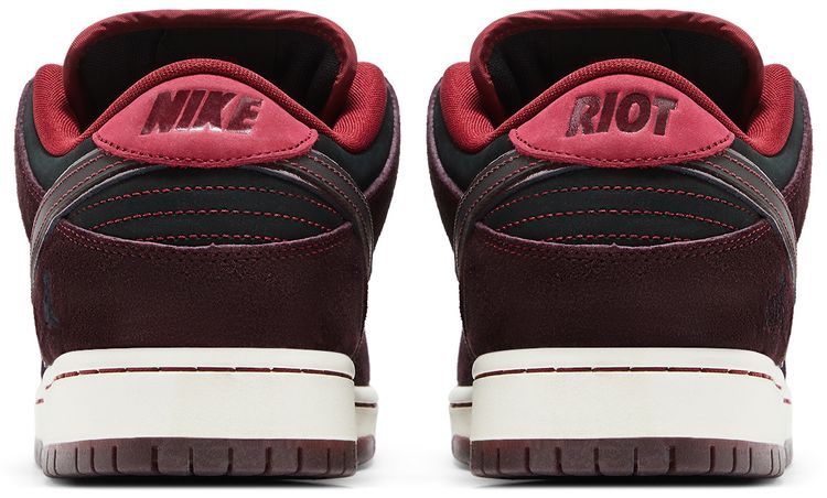RIOT Skateshop x Dunk Low SB Mahogany Dark Beetroot