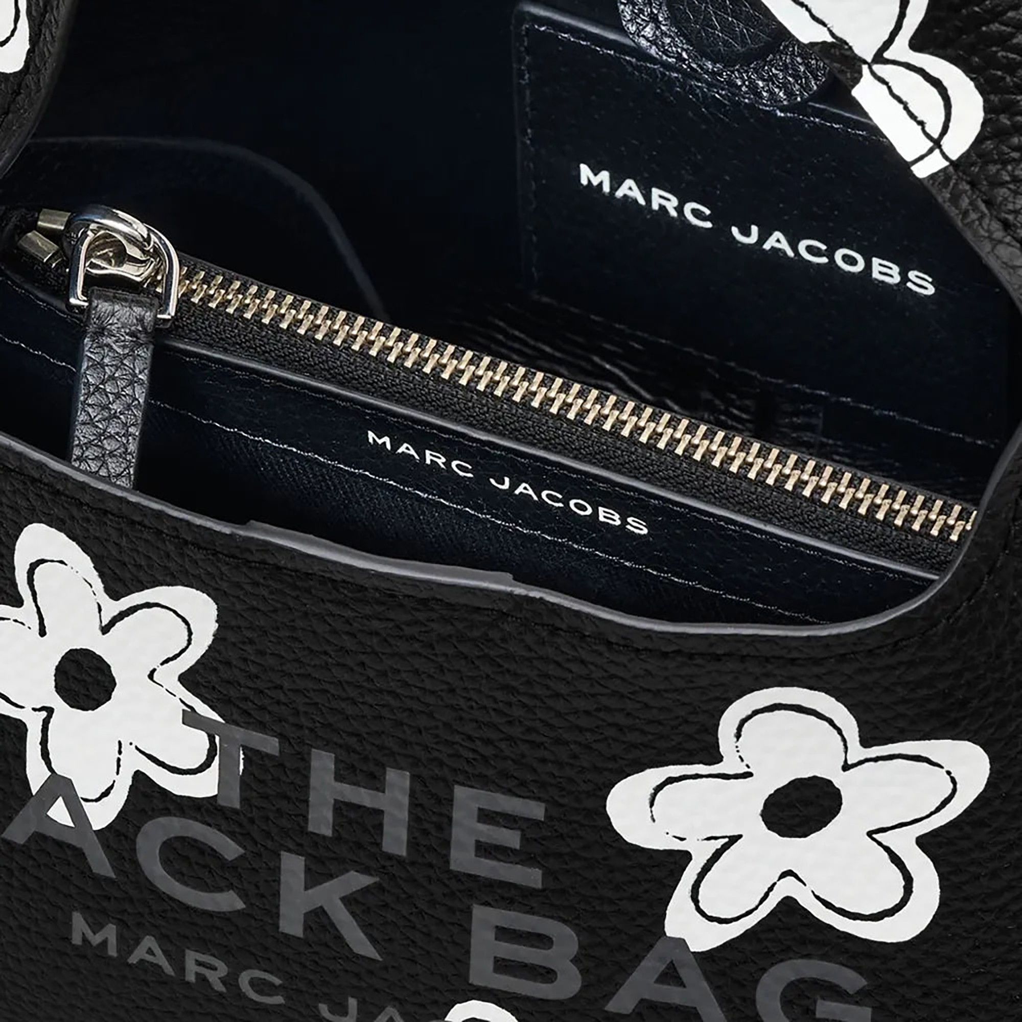 Buy Marc Jacobs Mini Daisy Leather Sack Bag 'Black/White